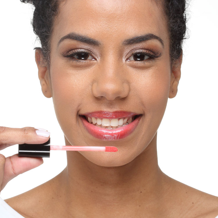 Revlon Super Lustrous Lip Kiss Me Coral - Gloss Labial 3,8ml