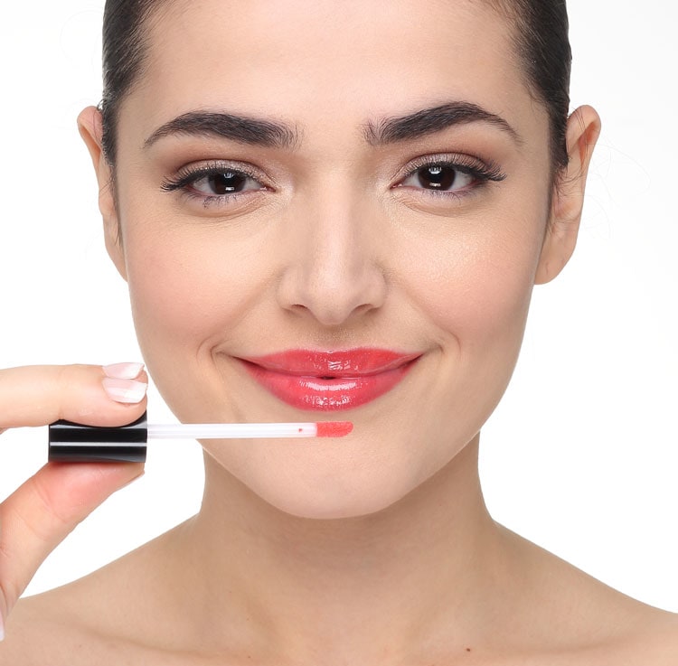 Revlon Super Lustrous Lip Kiss Me Coral - Gloss Labial 3,8ml