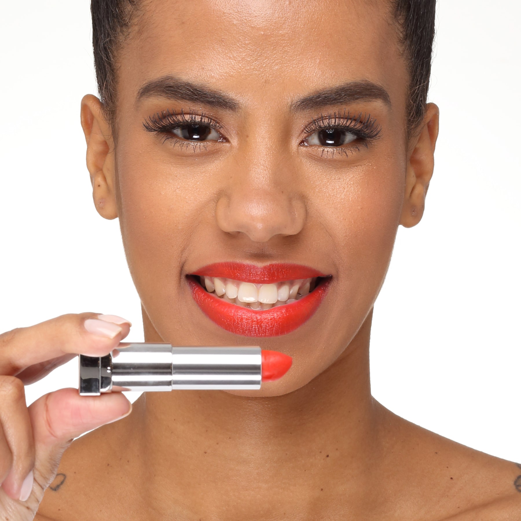 Maybelline Color Sensational Aperte o Play 316 Até o Sol Nascer - Batom Matte 4,2g