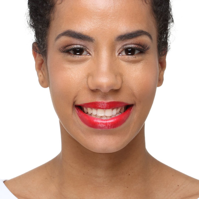 Revlon Super Lustrous 725 Love That Red - Batom Cremoso 4,2g