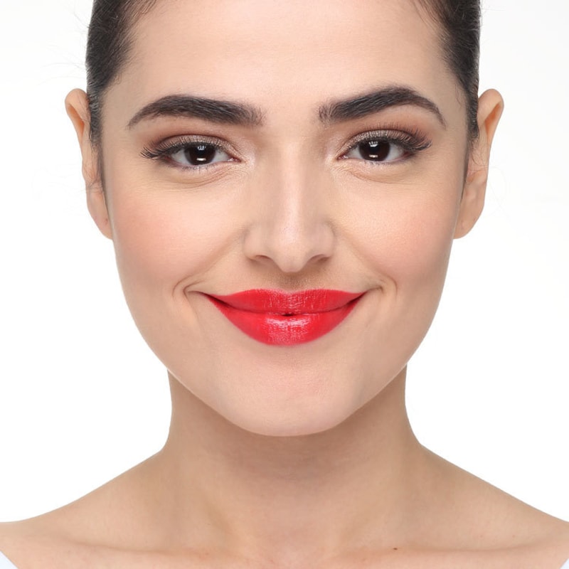Revlon Super Lustrous 725 Love That Red - Batom Cremoso 4,2g
