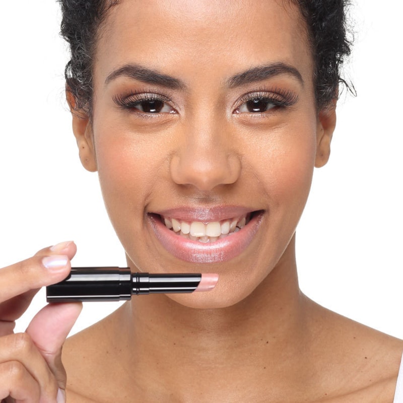 Shiseido Veiled Rouge BE301 Carrera - Batom Cremoso 2,2g