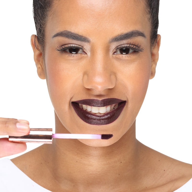 Hot MakeUp Kiss Me More KL13 Midnight - Batom Líquido Matte 2,2g