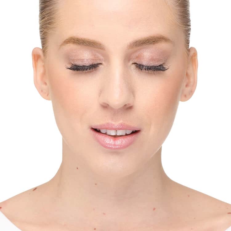 the Balm Batter Up Moon Shot - Sombra Cintilante 1,6g