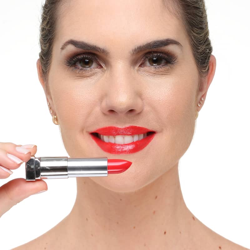 Maybelline Color Sensational Vermelhos Poderosos 307 Vou de Vermelho - Batom Cremoso 4,2g
